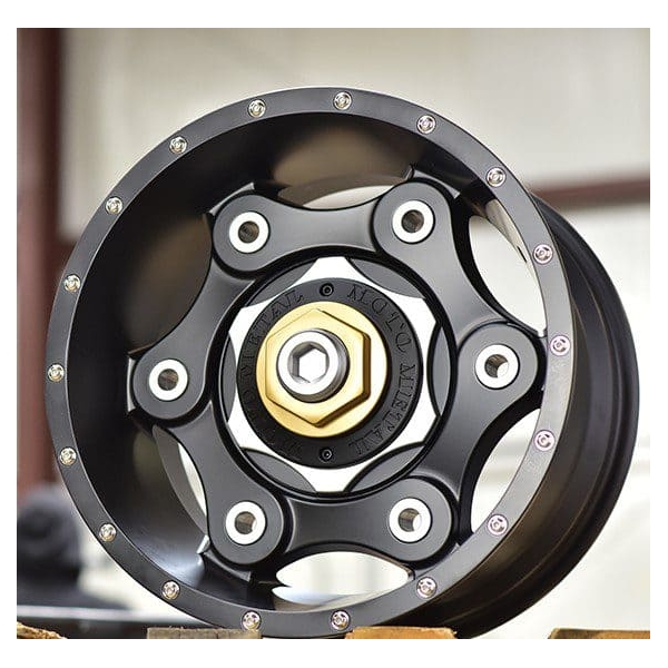 MO977 LINK 22X10 6X135/6X139.7 -18mm SATIN BLACK MO977 LINK 22X10 6X135/6X139.7 -18mm SATIN BLACK
